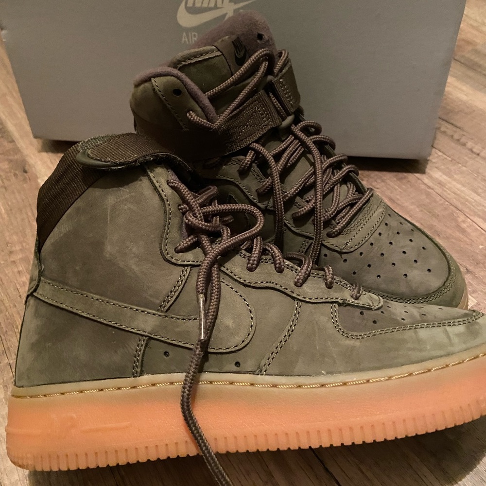 Nike Air Force 1